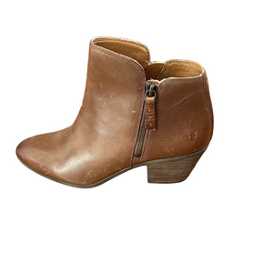 FRYE Judith Double Zip Size 9